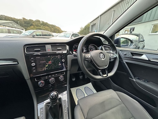 Used Volkswagen Golf 2019 for sale - 76279795: Photo 9