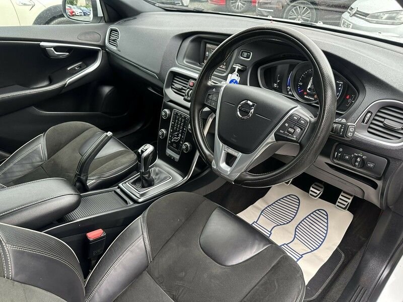 Used Volvo V40 2016 for sale - 76035015: Photo 10