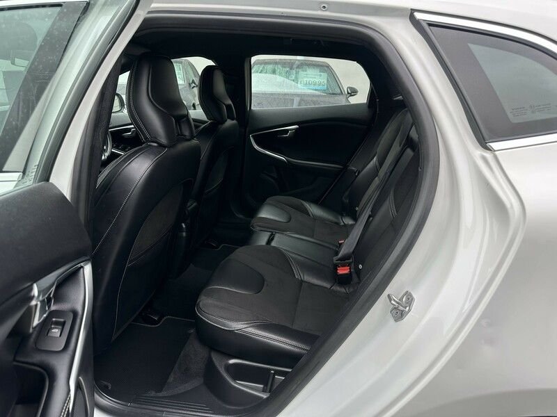Used Volvo V40 2016 for sale - 76035015: Photo 16