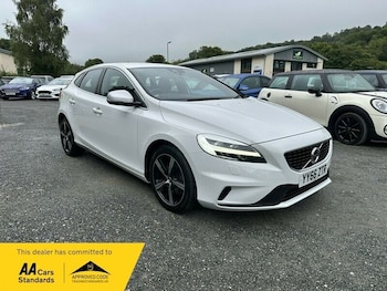 2016 (66) - 2.0 T2 R-Design Hatchback 5dr Petrol Manual Euro 6 (s/s) (122 ps)
