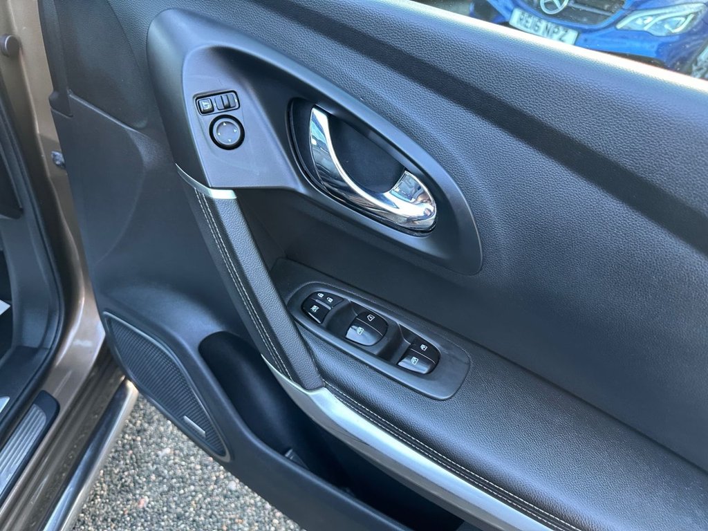 Used Renault Kadjar 2017 for sale - 77153535: Photo 38