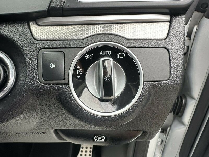 Used Mercedes-Benz E-Class 2017 for sale - 76035006: Photo 34