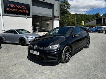 Used Volkswagen Golf 2017 for sale - 79385224: Photo