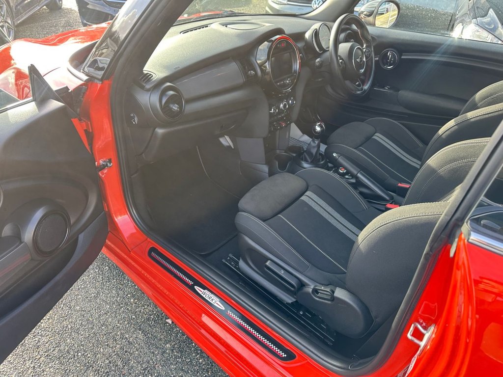 Used MINI Hatch 2018 for sale - 77437279: Photo 10