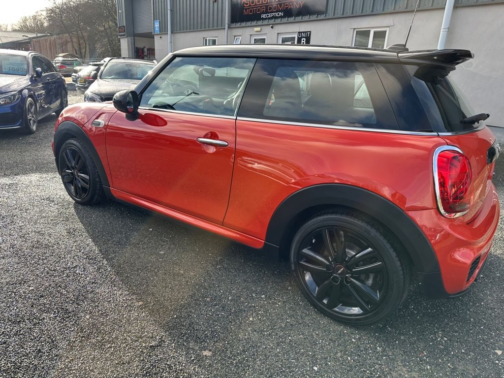Used MINI Hatch 2018 for sale - 77437279: Photo 32