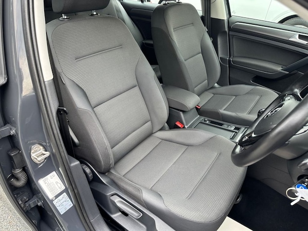 Used Volkswagen Golf 2018 for sale - 76148139: Photo 12