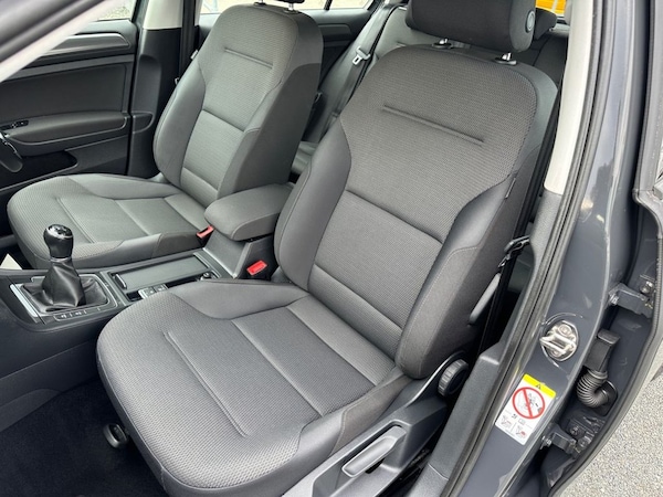 Used Volkswagen Golf 2018 for sale - 76148139: Photo 15
