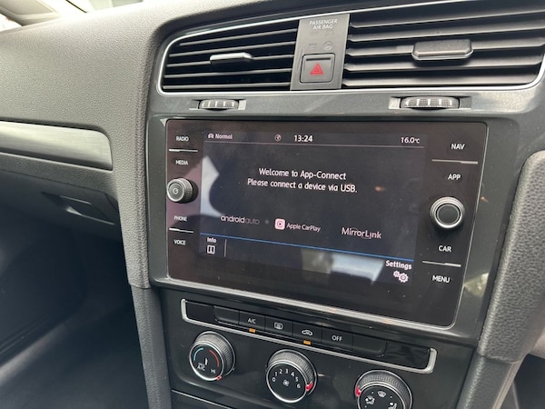 Used Volkswagen Golf 2018 for sale - 76148139: Photo 28