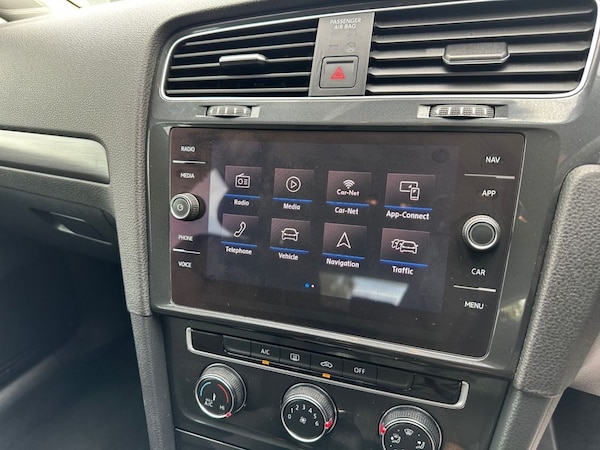 Used Volkswagen Golf 2018 for sale - 76148139: Photo 29