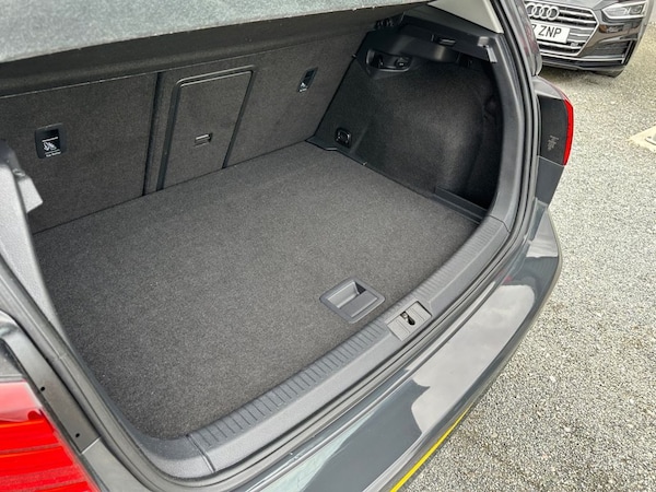 Used Volkswagen Golf 2018 for sale - 76148139: Photo 37
