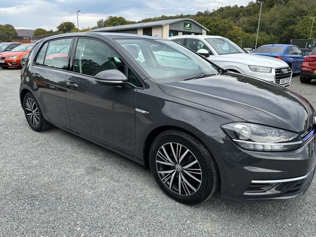 Used Volkswagen Golf 2018 for sale - 76148139: Photo 43