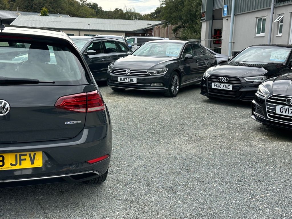 Used Volkswagen Golf 2018 for sale - 76148139: Photo 48