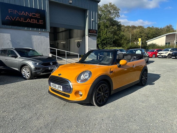 Used MINI Convertible 2016 for sale - 76267328: Photo 3