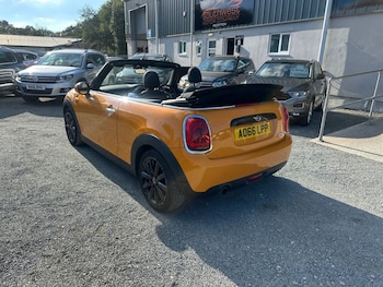 Used MINI Convertible 2016 for sale - 76267328: Photo 4