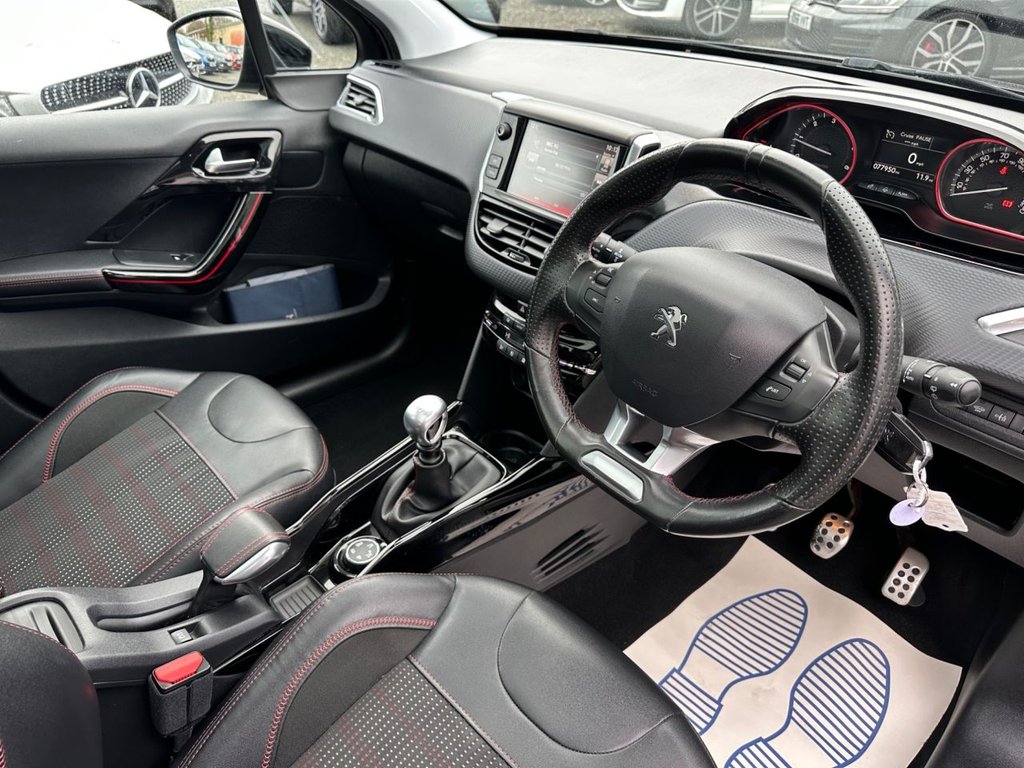 Used Peugeot 2008 2017 for sale - 77693689: Photo 10