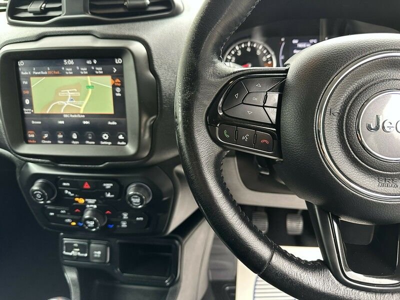 Used Jeep Renegade 2020 for sale - 76034990: Photo 32