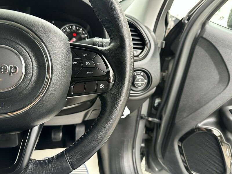 Used Jeep Renegade 2020 for sale - 76034990: Photo 33