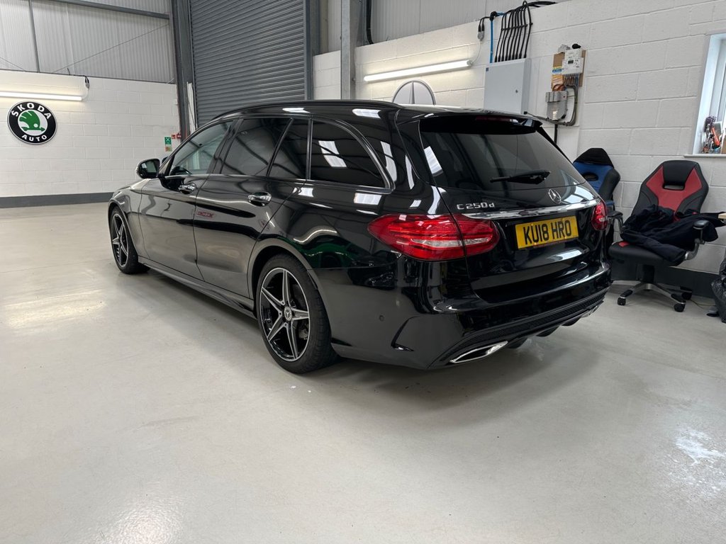 Used Mercedes-Benz C Class 2018 for sale - 77369978: Photo 5