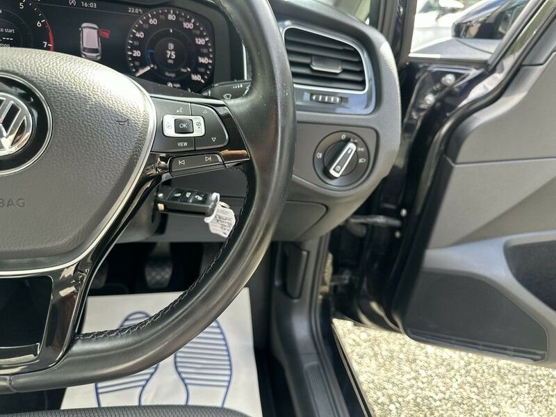 Used Volkswagen Golf 2018 for sale - 76765046: Photo 35