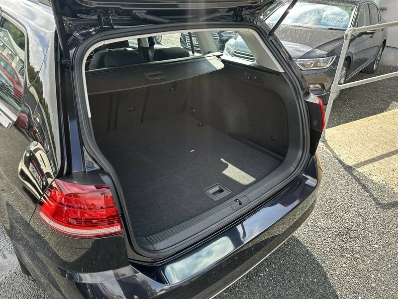 Used Volkswagen Golf 2018 for sale - 76765046: Photo 38