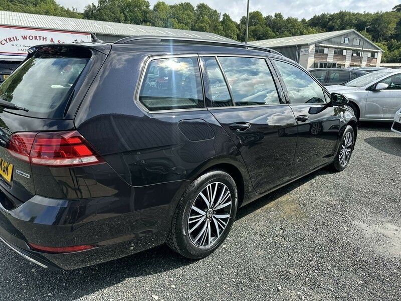 Used Volkswagen Golf 2018 for sale - 76765046: Photo 41
