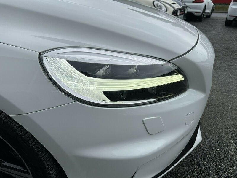 Used Volvo V40 2016 for sale - 76765047: Photo 42