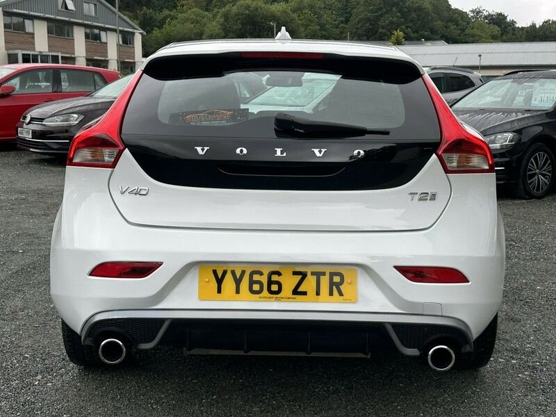 Used Volvo V40 2016 for sale - 76765047: Photo 49