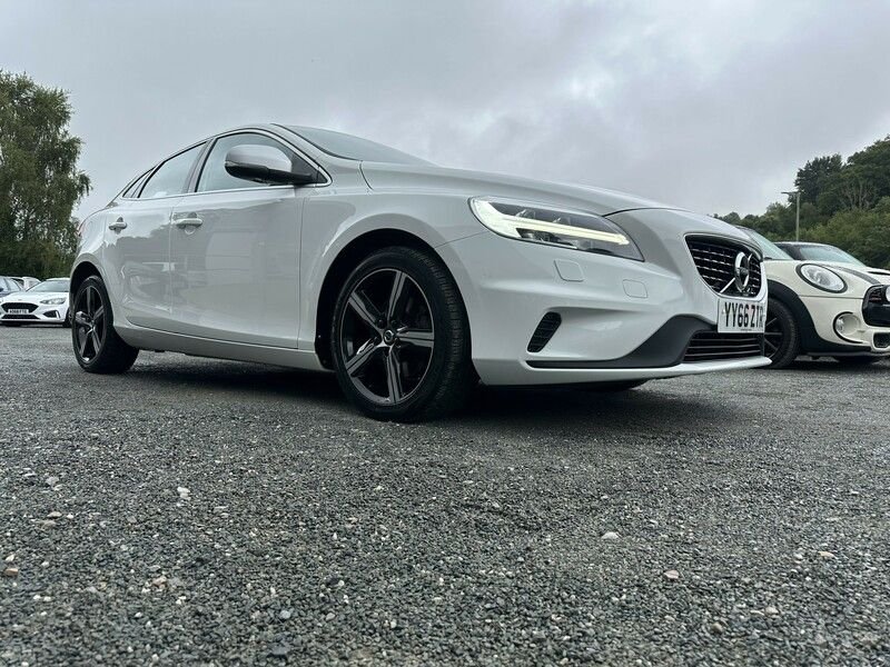 Used Volvo V40 2016 for sale - 76765047: Photo 50