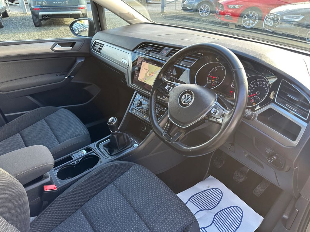 Used Volkswagen Touran 2018 for sale - 77422566: Photo 10
