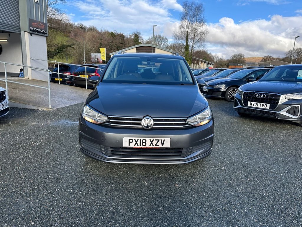 Used Volkswagen Touran 2018 for sale - 77422566: Photo 2