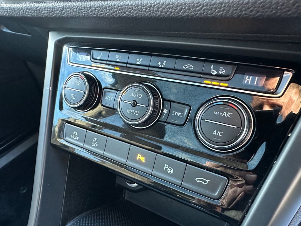 Used Volkswagen Touran 2018 for sale - 77422566: Photo 33