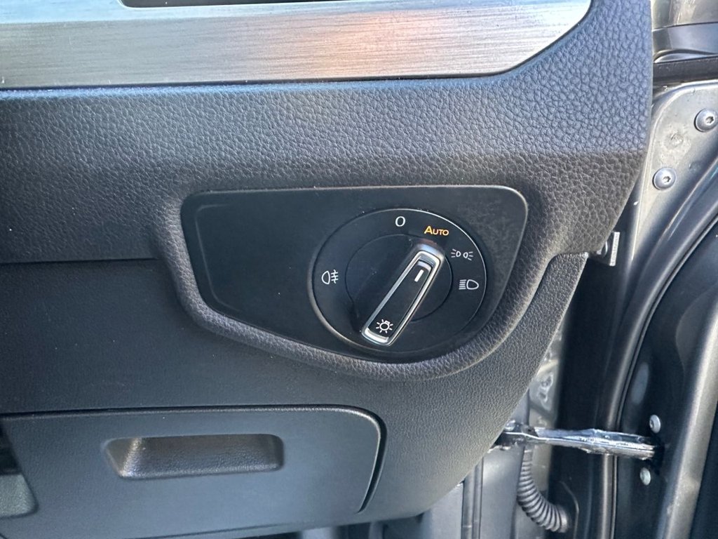 Used Volkswagen Touran 2018 for sale - 77422566: Photo 36