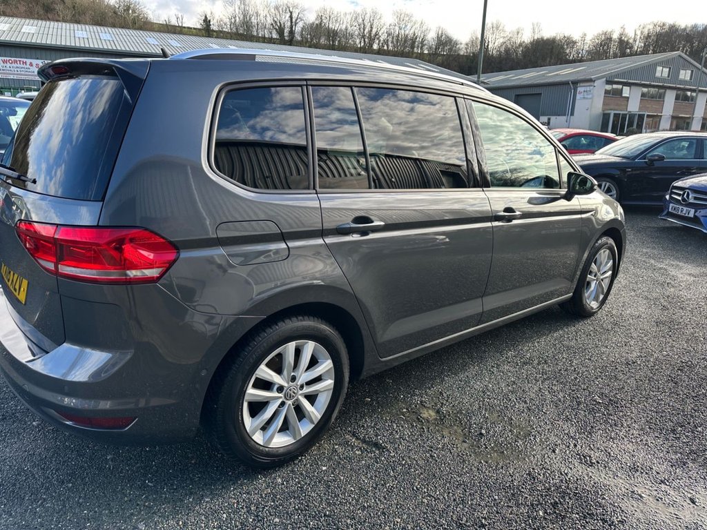 Used Volkswagen Touran 2018 for sale - 77422566: Photo 47