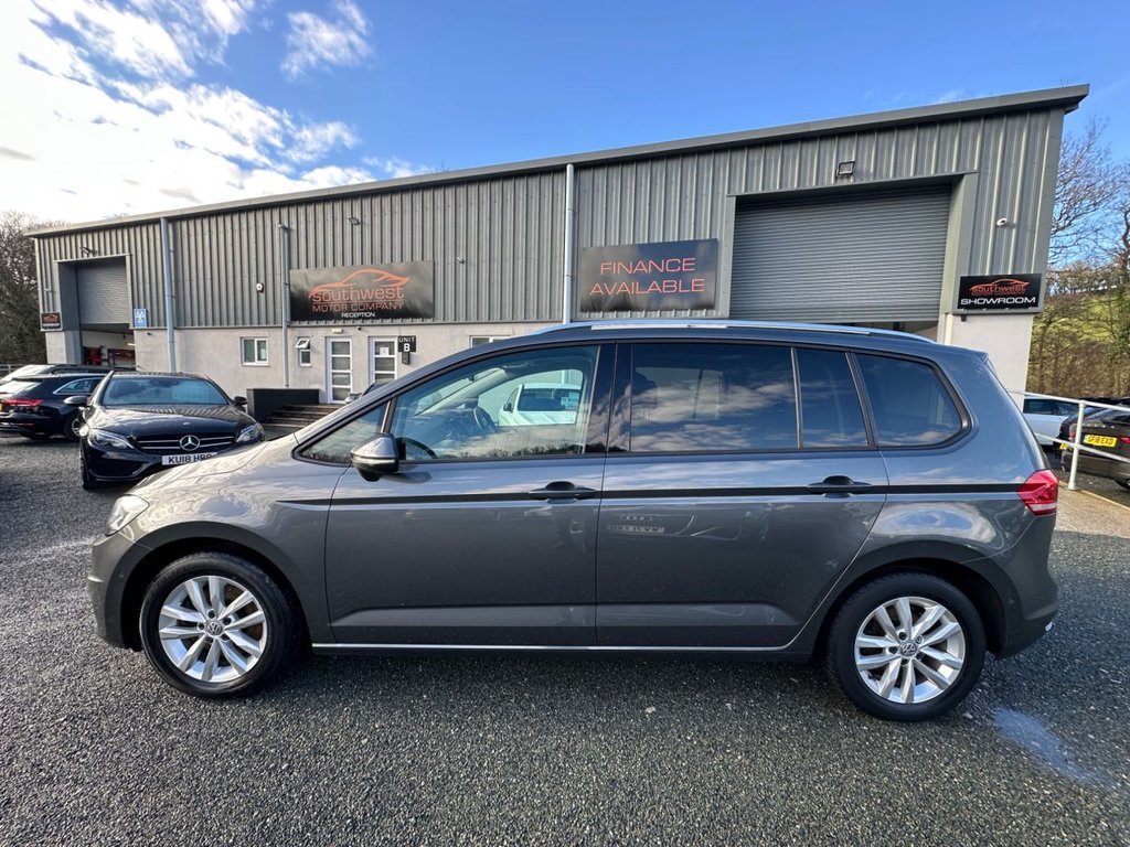 Used Volkswagen Touran 2018 for sale - 77422566: Photo 7