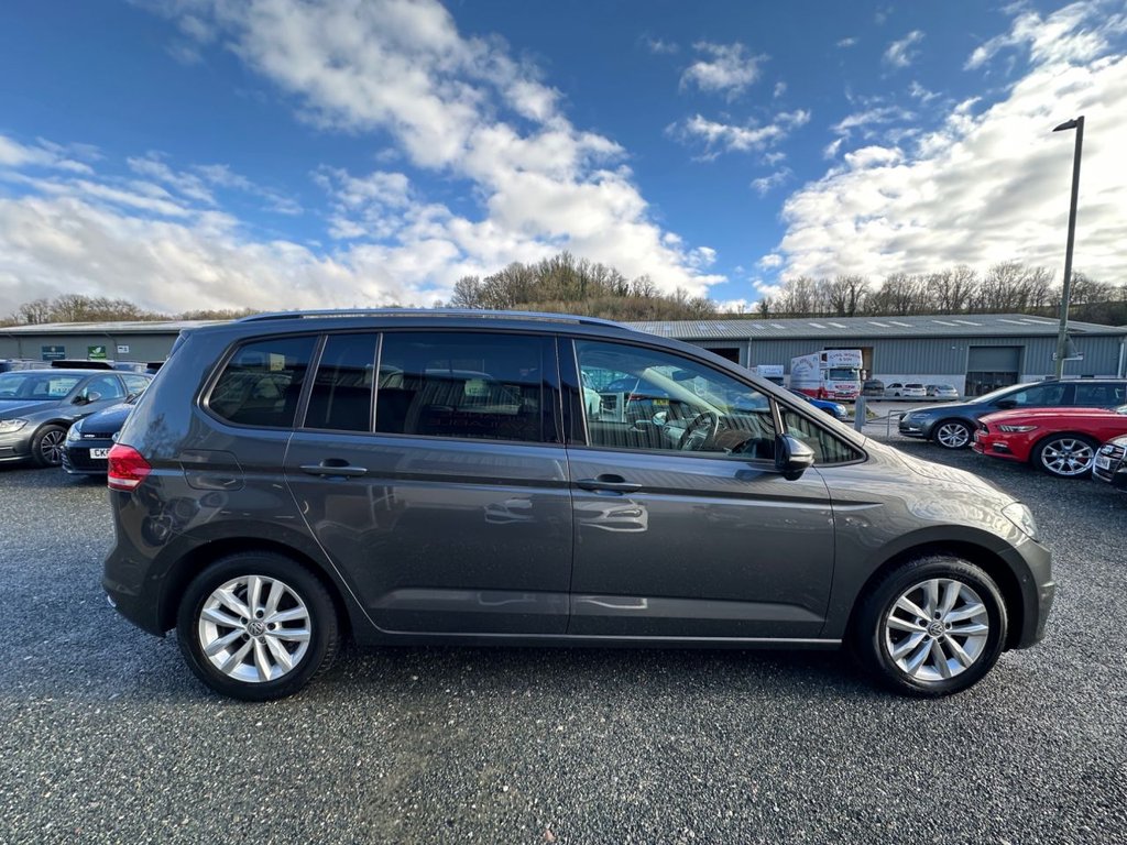 Used Volkswagen Touran 2018 for sale - 77422566: Photo 8