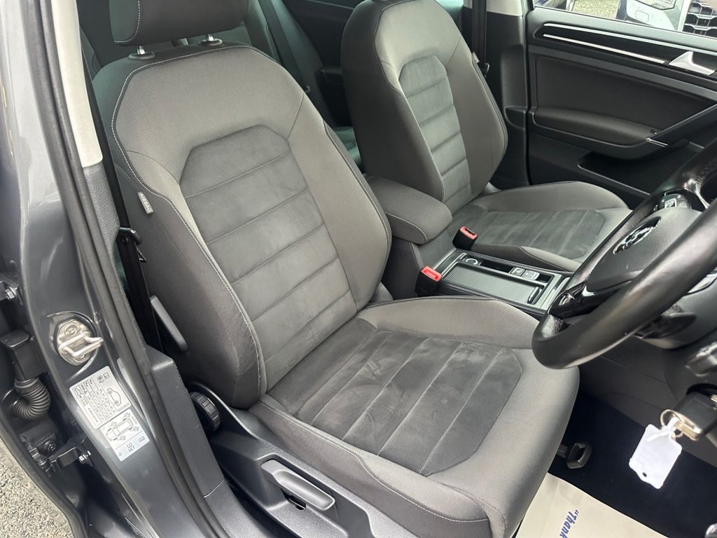 Used Volkswagen Golf 2017 for sale - 76291924: Photo 11