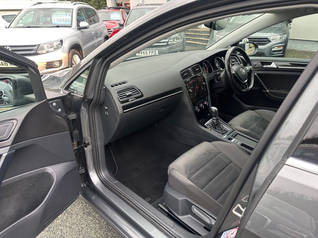 Used Volkswagen Golf 2017 for sale - 76291924: Photo 12