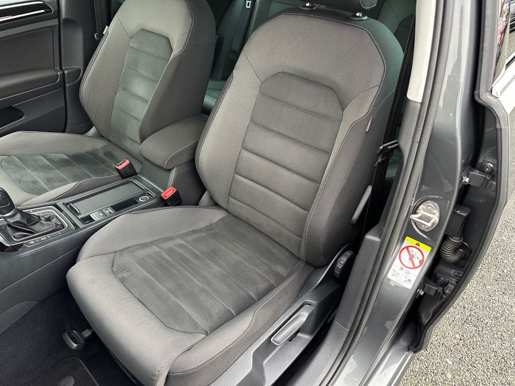 Used Volkswagen Golf 2017 for sale - 76291924: Photo 14