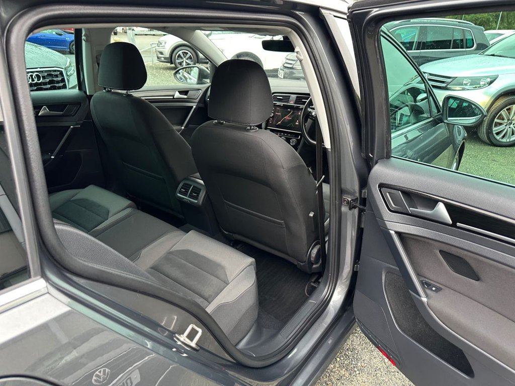 Used Volkswagen Golf 2017 for sale - 76291924: Photo 17