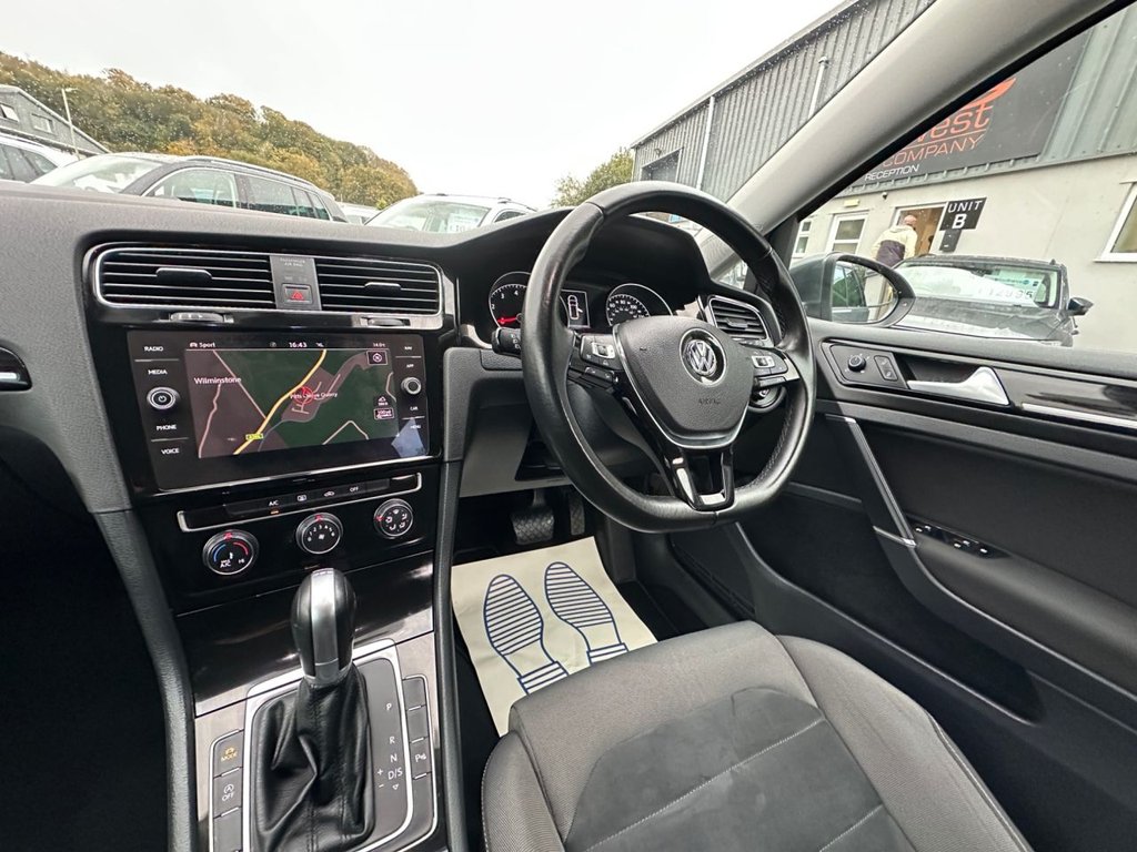 Used Volkswagen Golf 2017 for sale - 76291924: Photo 20