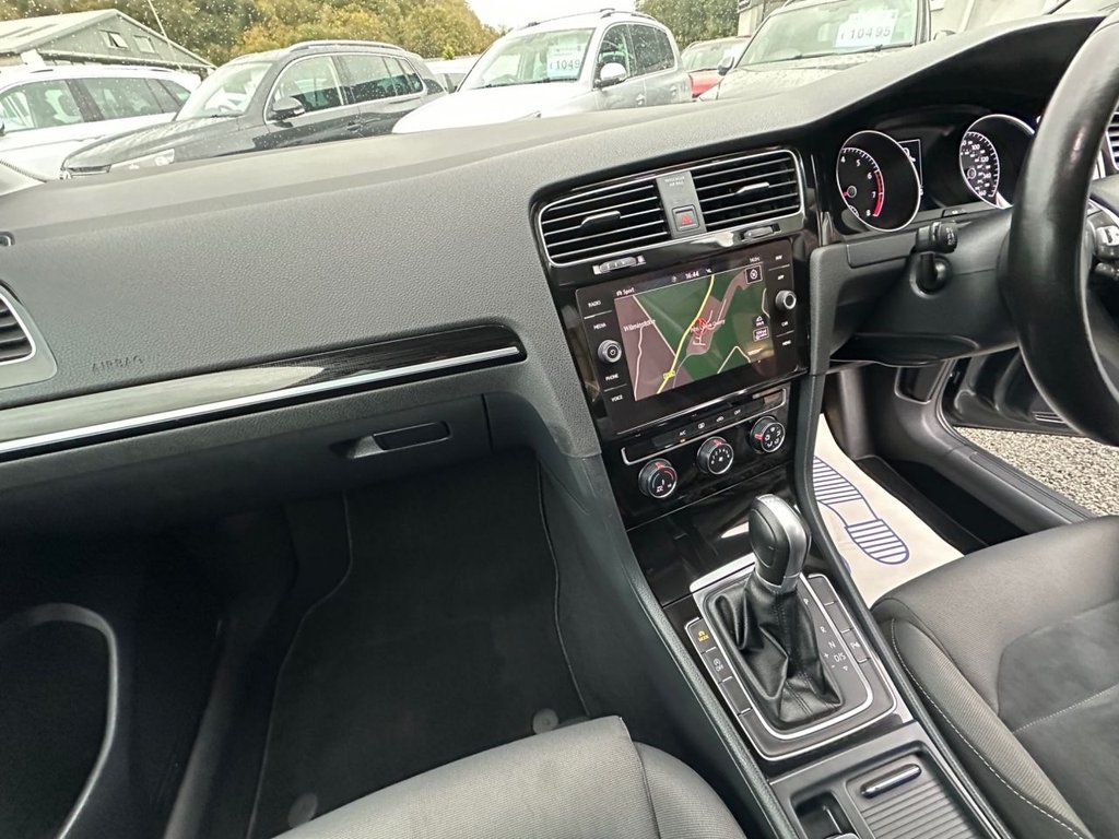 Used Volkswagen Golf 2017 for sale - 76291924: Photo 22
