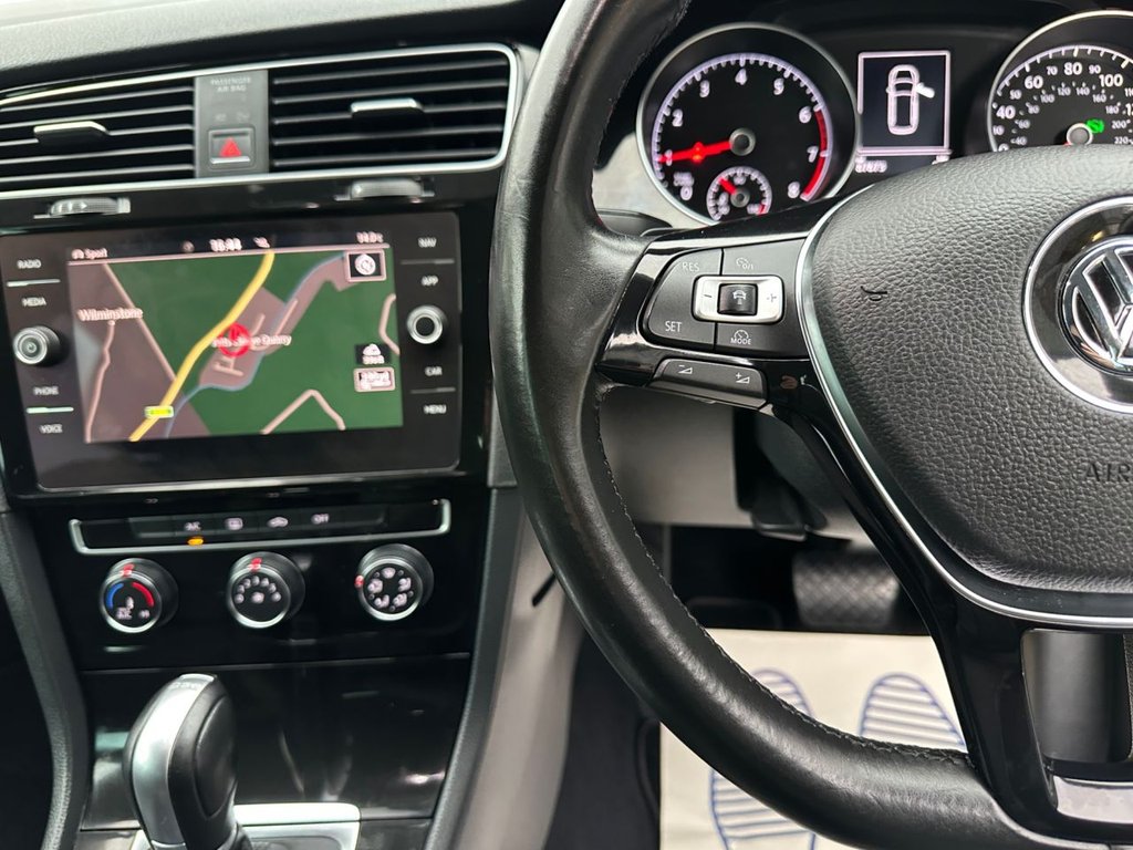 Used Volkswagen Golf 2017 for sale - 76291924: Photo 31