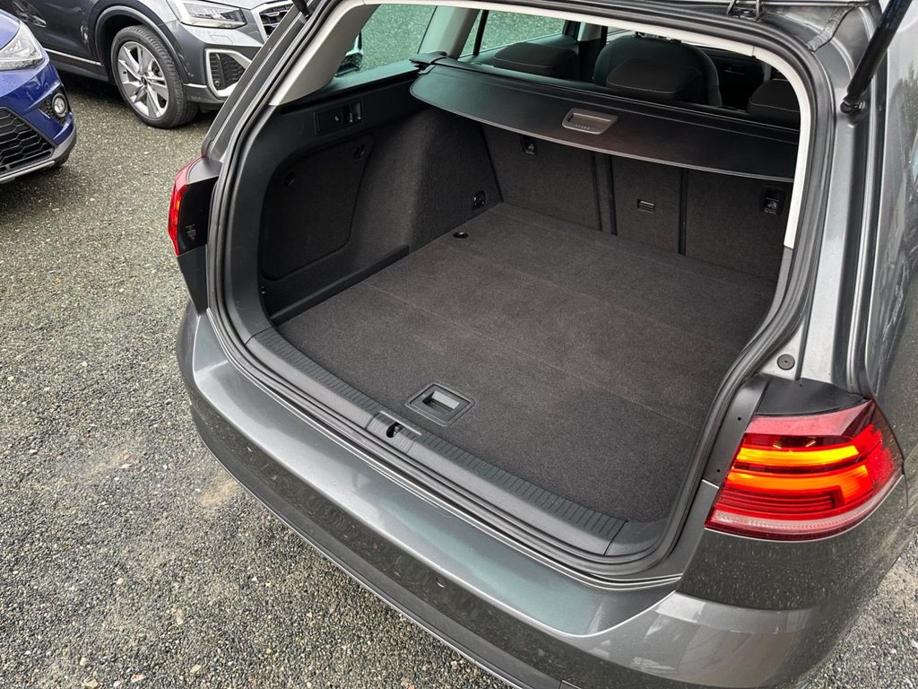 Used Volkswagen Golf 2017 for sale - 76291924: Photo 39