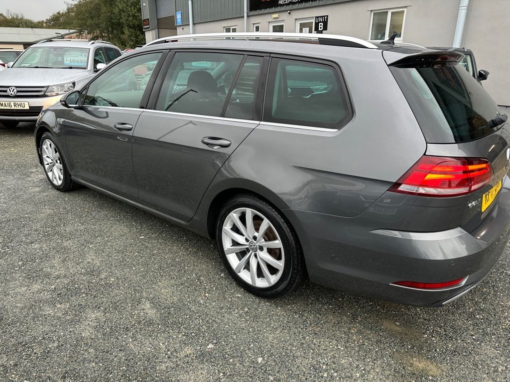 Used Volkswagen Golf 2017 for sale - 76291924: Photo 41