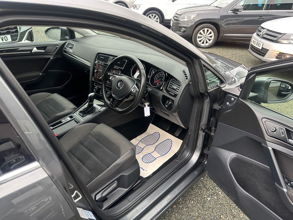 Used Volkswagen Golf 2017 for sale - 76291924: Photo 9