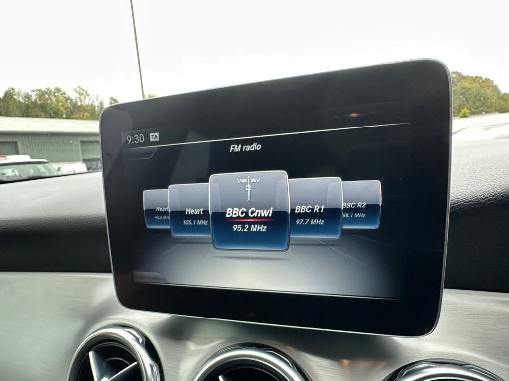 Used Mercedes-Benz GLA 2017 for sale - 76236001: Photo 24