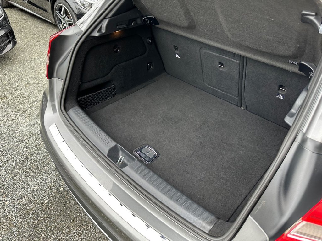 Used Mercedes-Benz GLA 2017 for sale - 76236001: Photo 39