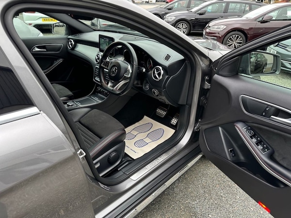 Used Mercedes-Benz GLA 2017 for sale - 76236001: Photo 9