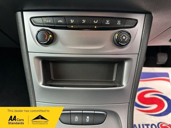 Used Vauxhall Astra 2020 for sale - 76035016: Photo 28