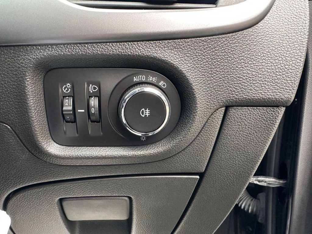 Used Vauxhall Astra 2020 for sale - 76035016: Photo 31